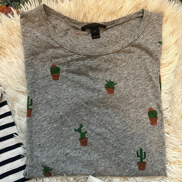 J. Crew - set of 3 T-shirts - Picture 3 of 4